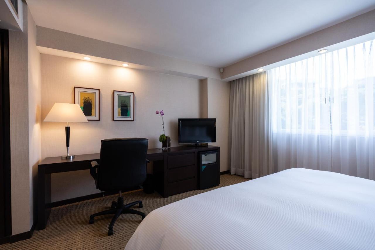 Eurobuilding Hotel & Suites Caracas Zewnętrze zdjęcie A room at the hotel